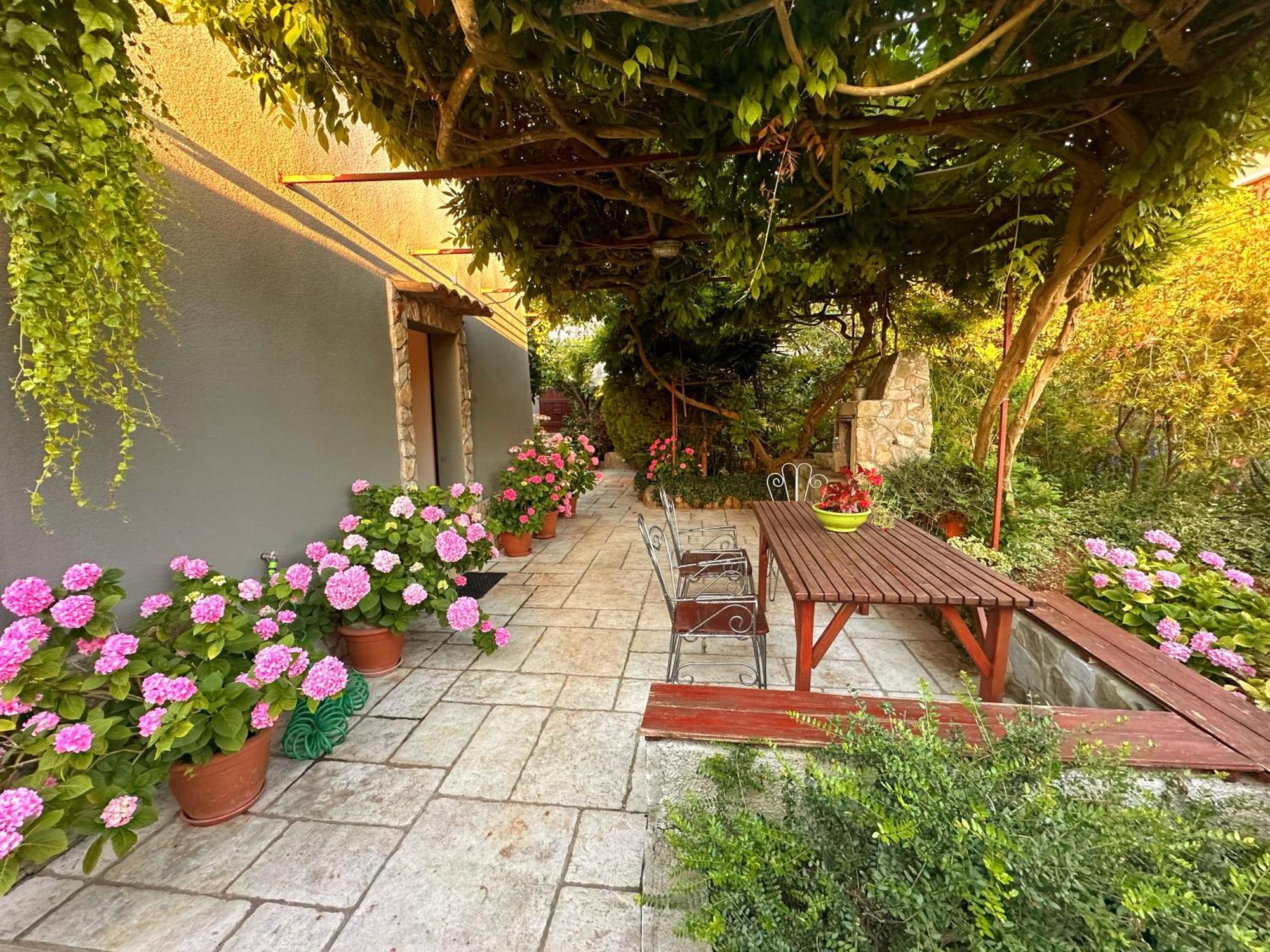 Apartments Cvita Veli Lošinj Exterior foto